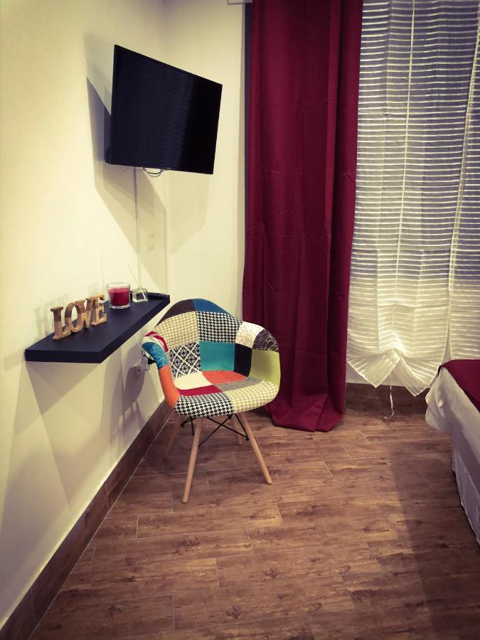Napoli Central Station Deluxe Bed and Breakfast Esterno foto