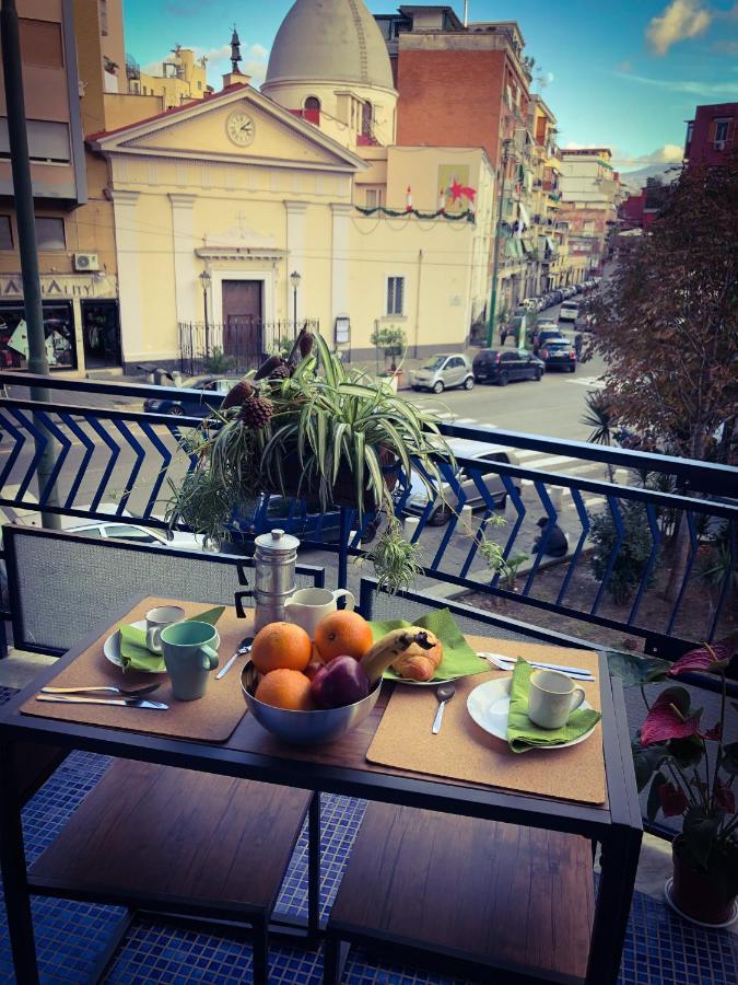 Napoli Central Station Deluxe Bed and Breakfast Esterno foto